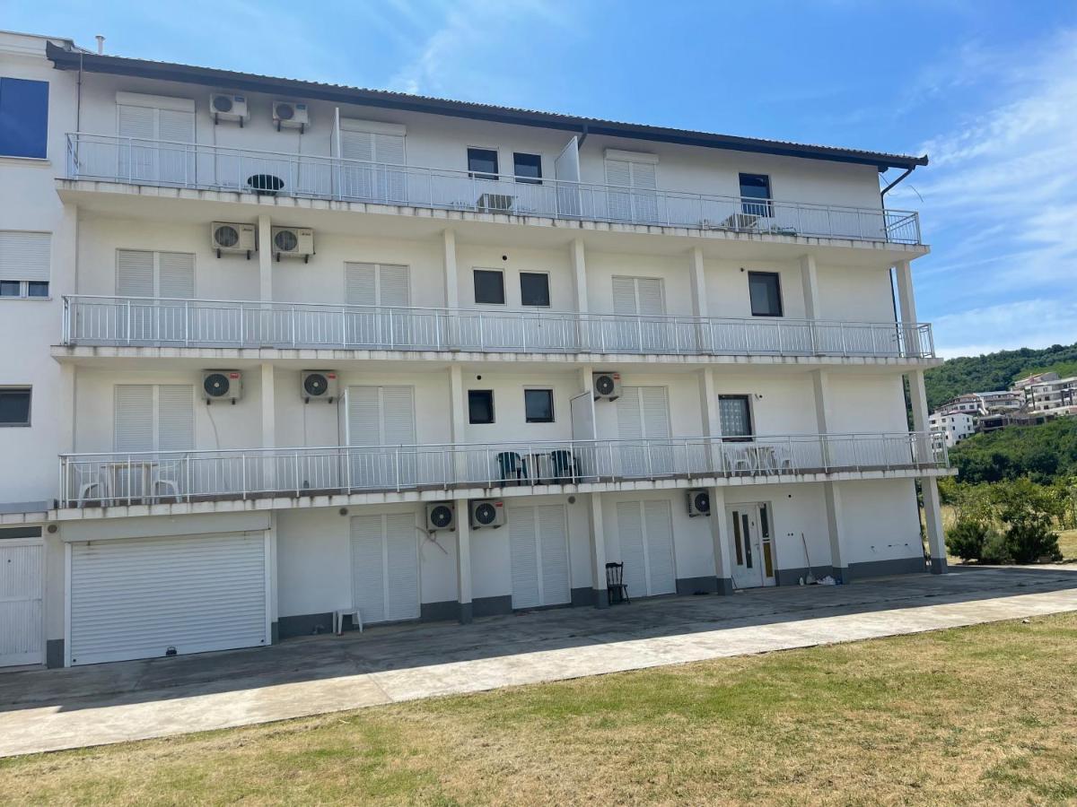 Summer Sky Hotel Ulcinj Eksteriør billede